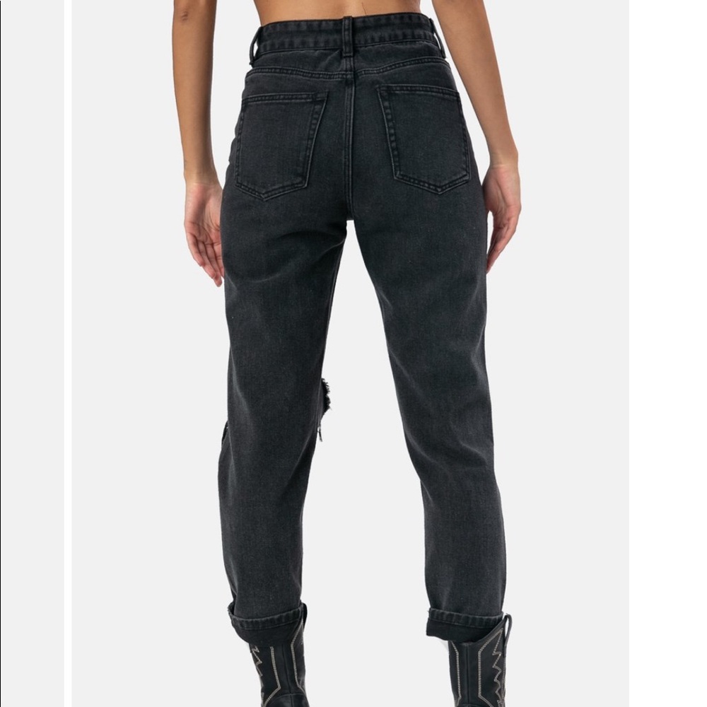 Bailey Ripped Jeans | BOYFRIEND